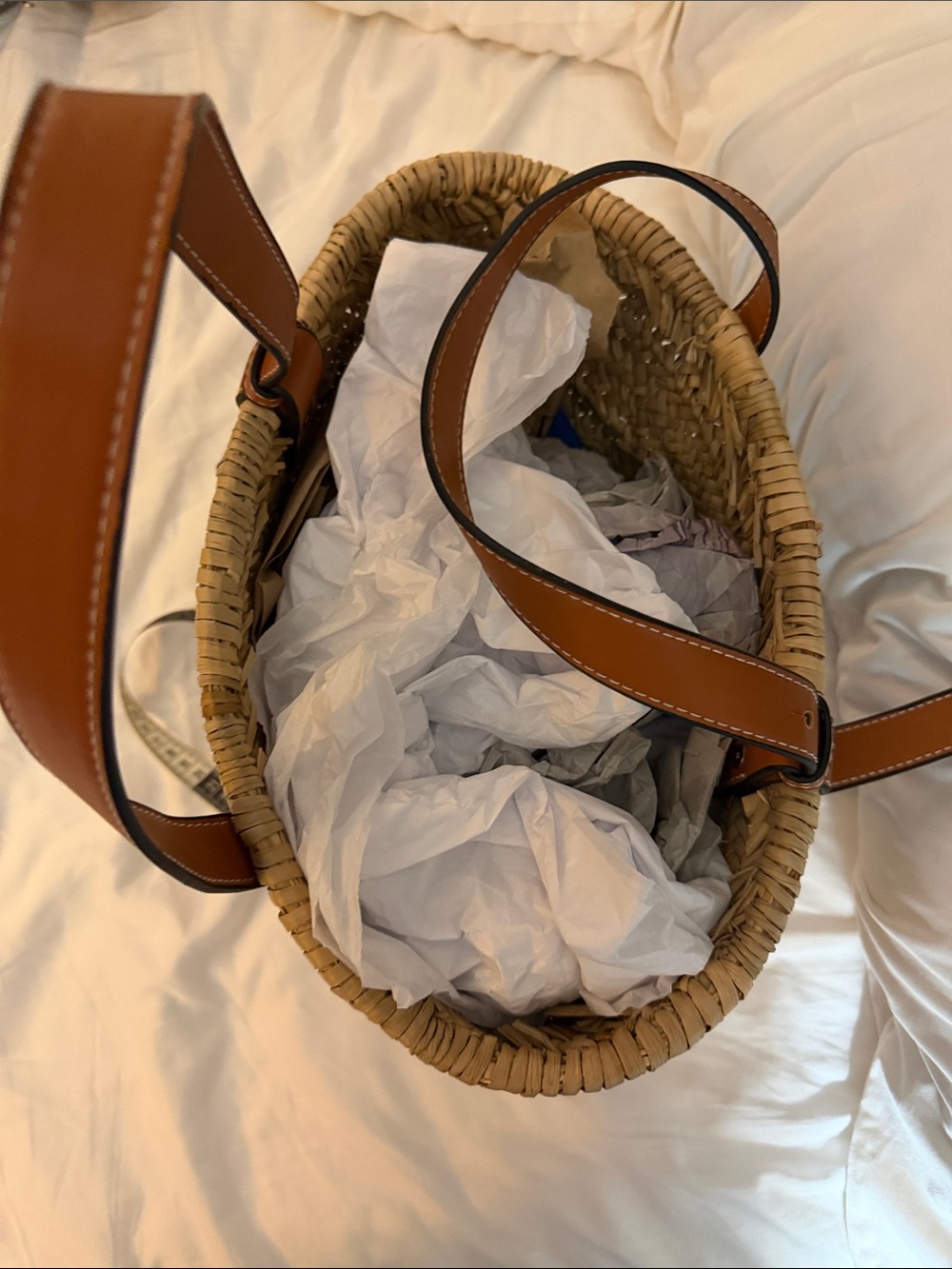 Loewe Natural Straw Tote with Tan Leather Trim - Picture 4 of 6